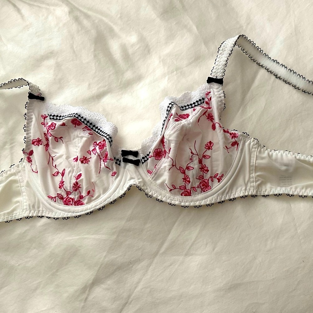 Freya White and Pink Floral Lace Bra